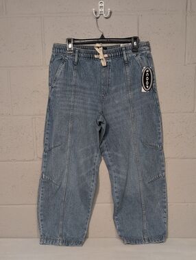 SCOOP Mid-Rise Relaxed Pull-On Cropped Denim Barrel Jeans Size 8-10 NWT